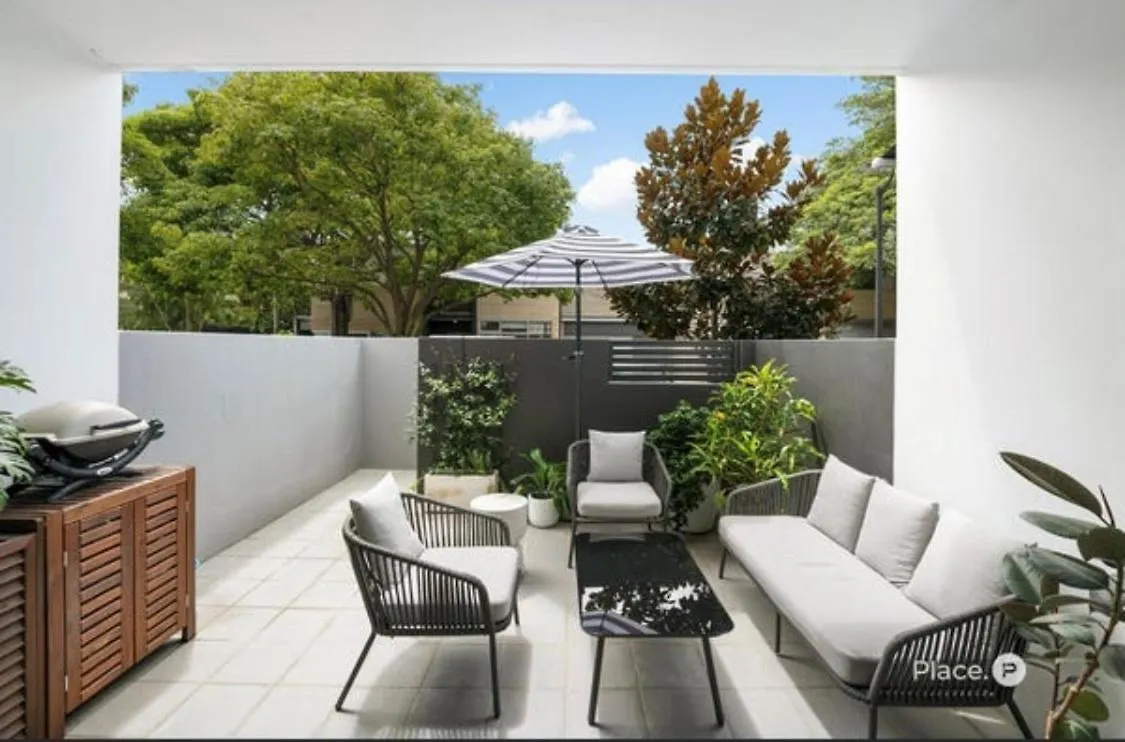 Indigo On Oxford Street - Riverside Two Bedroom Apartment Brisbane